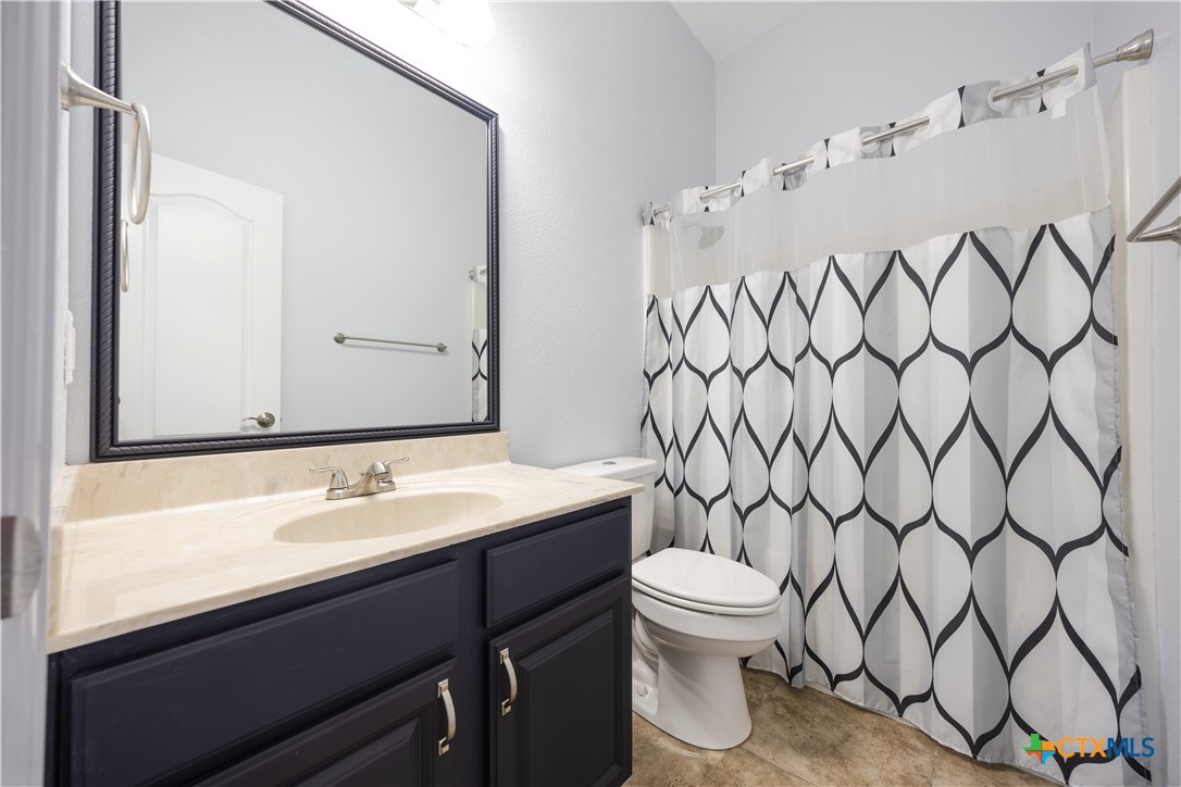 1016 Ridgeview Drive