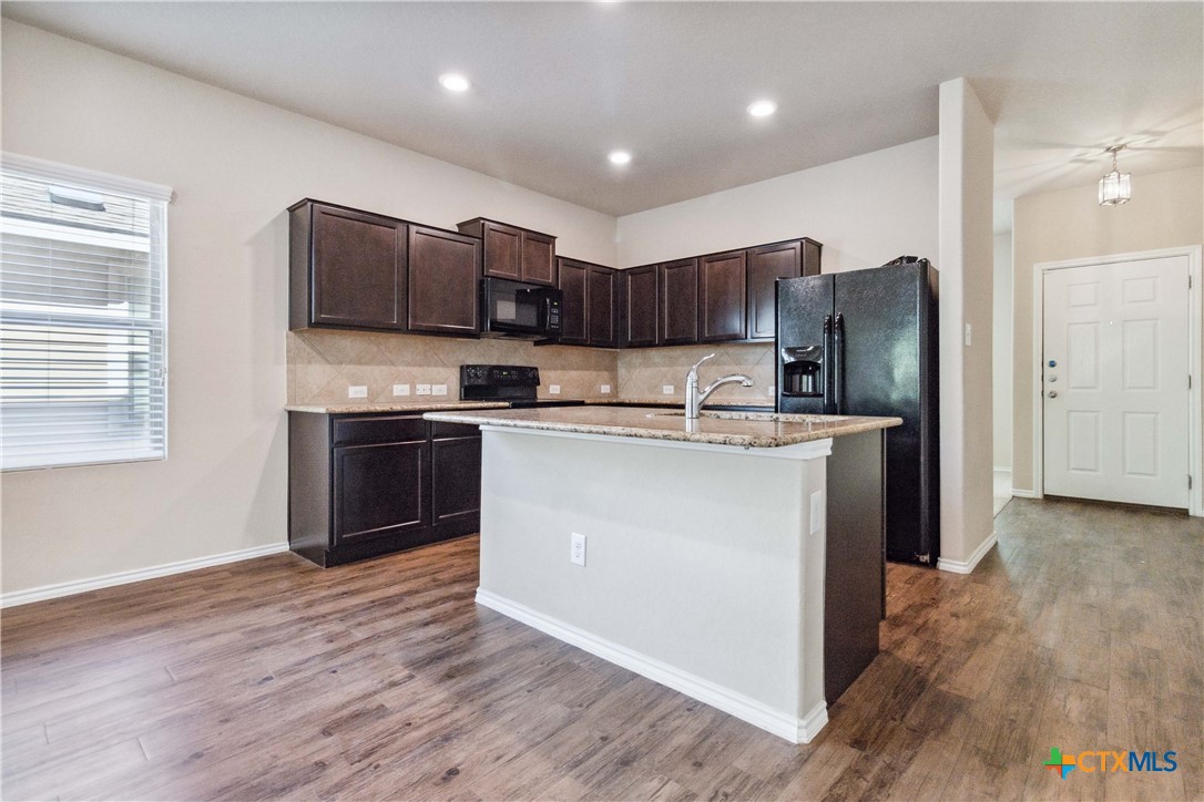 120 Field Ridge
