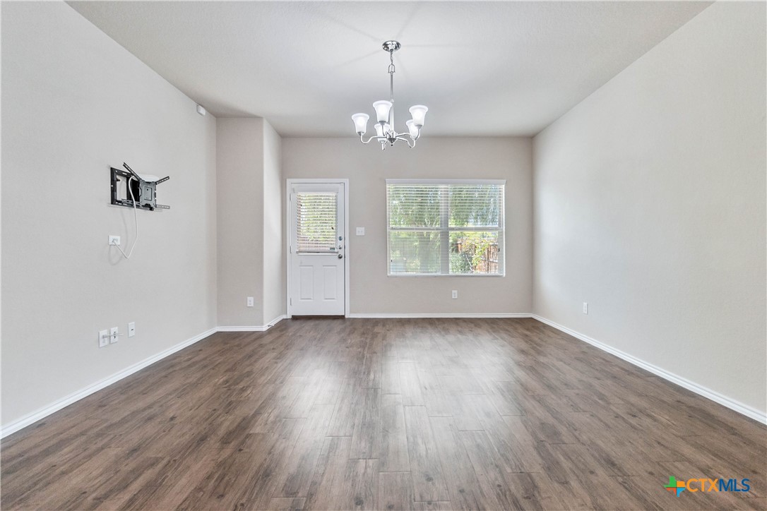 120 Field Ridge