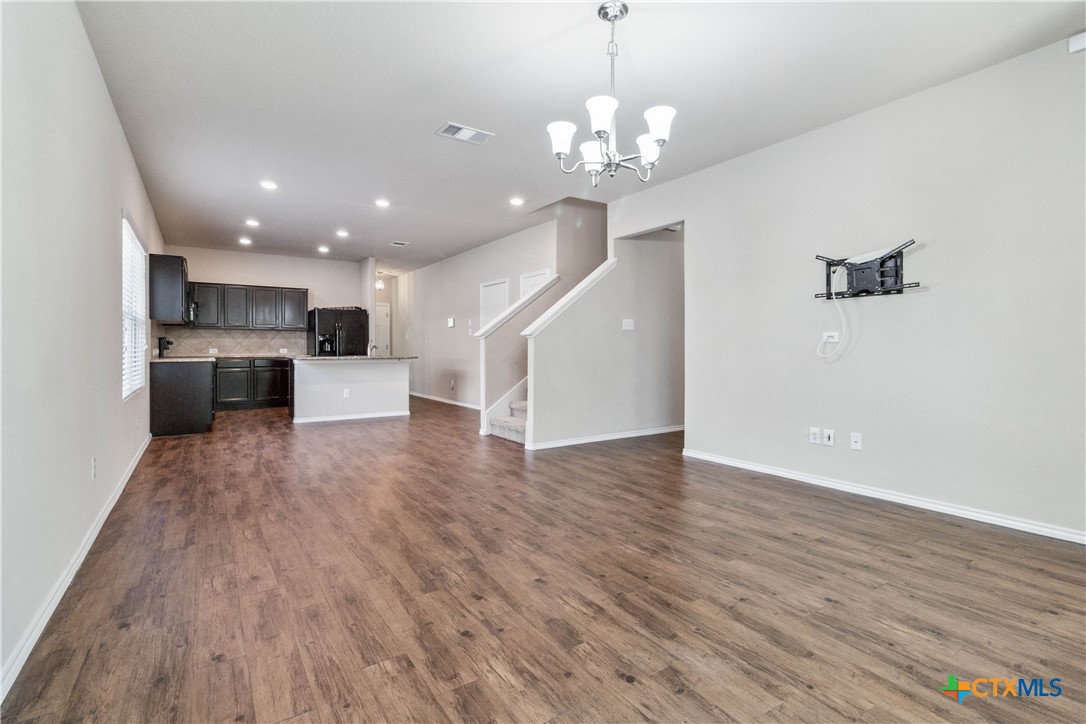 120 Field Ridge