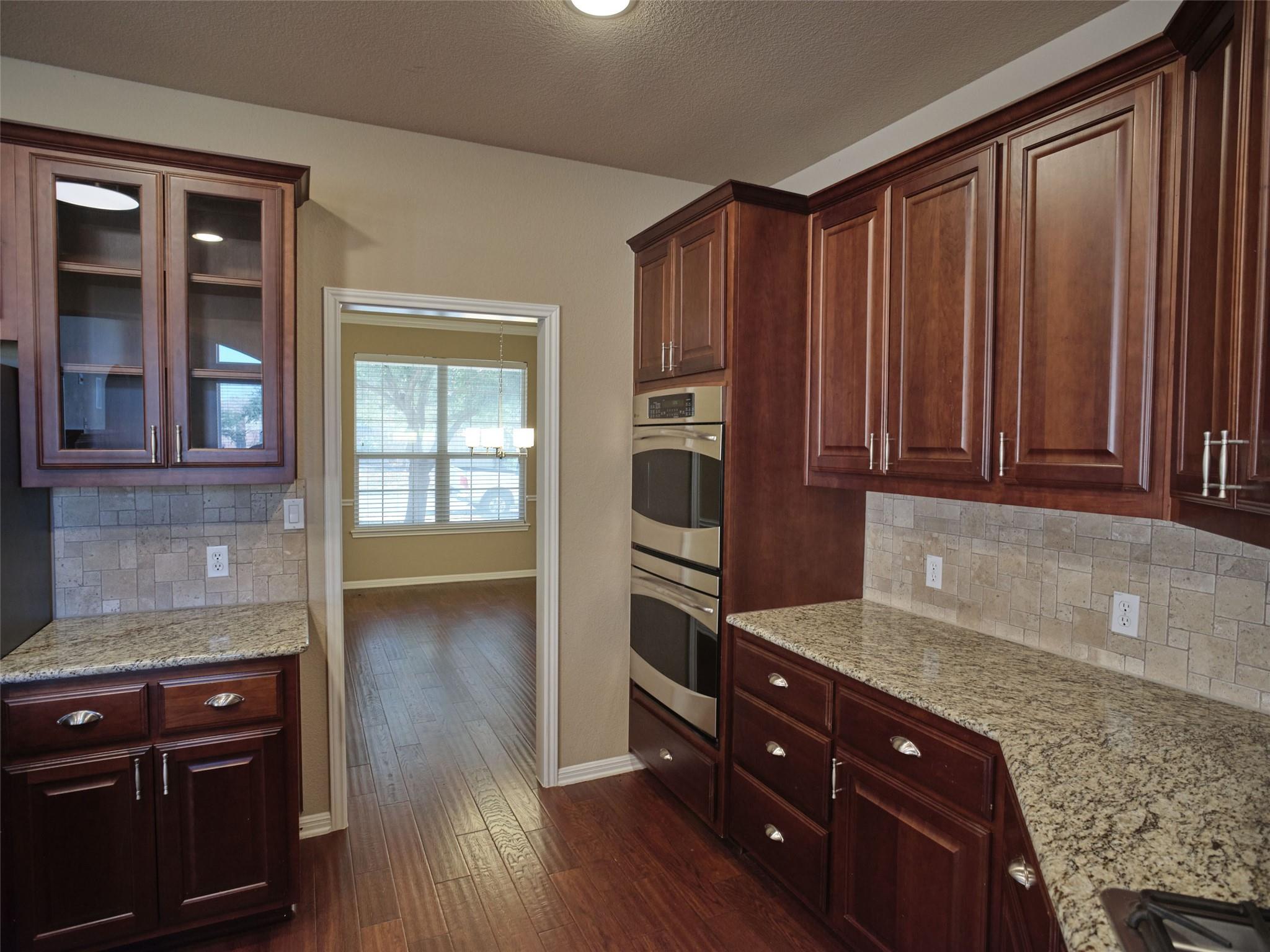 1116 Hillridge DR