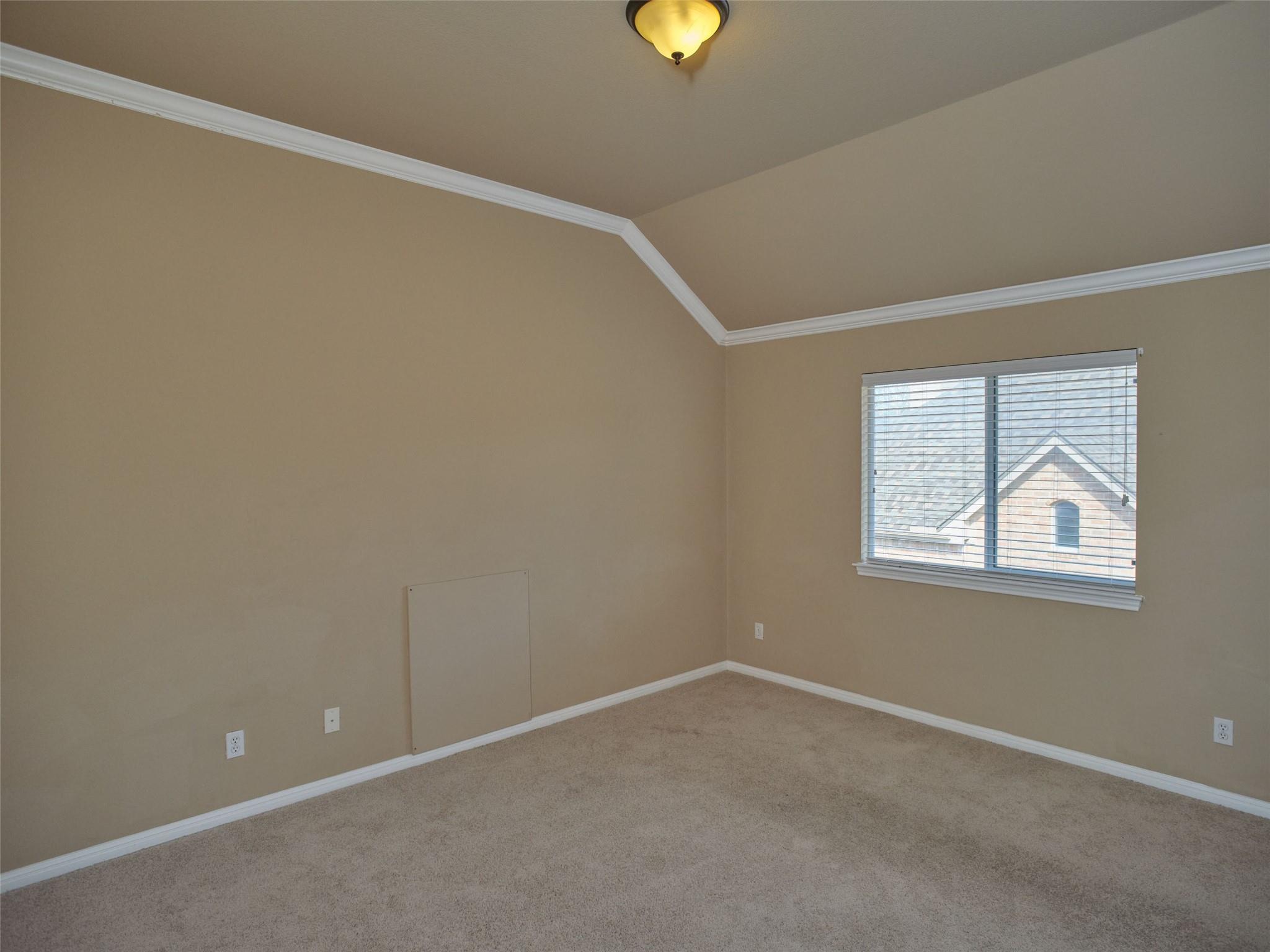 1116 Hillridge DR