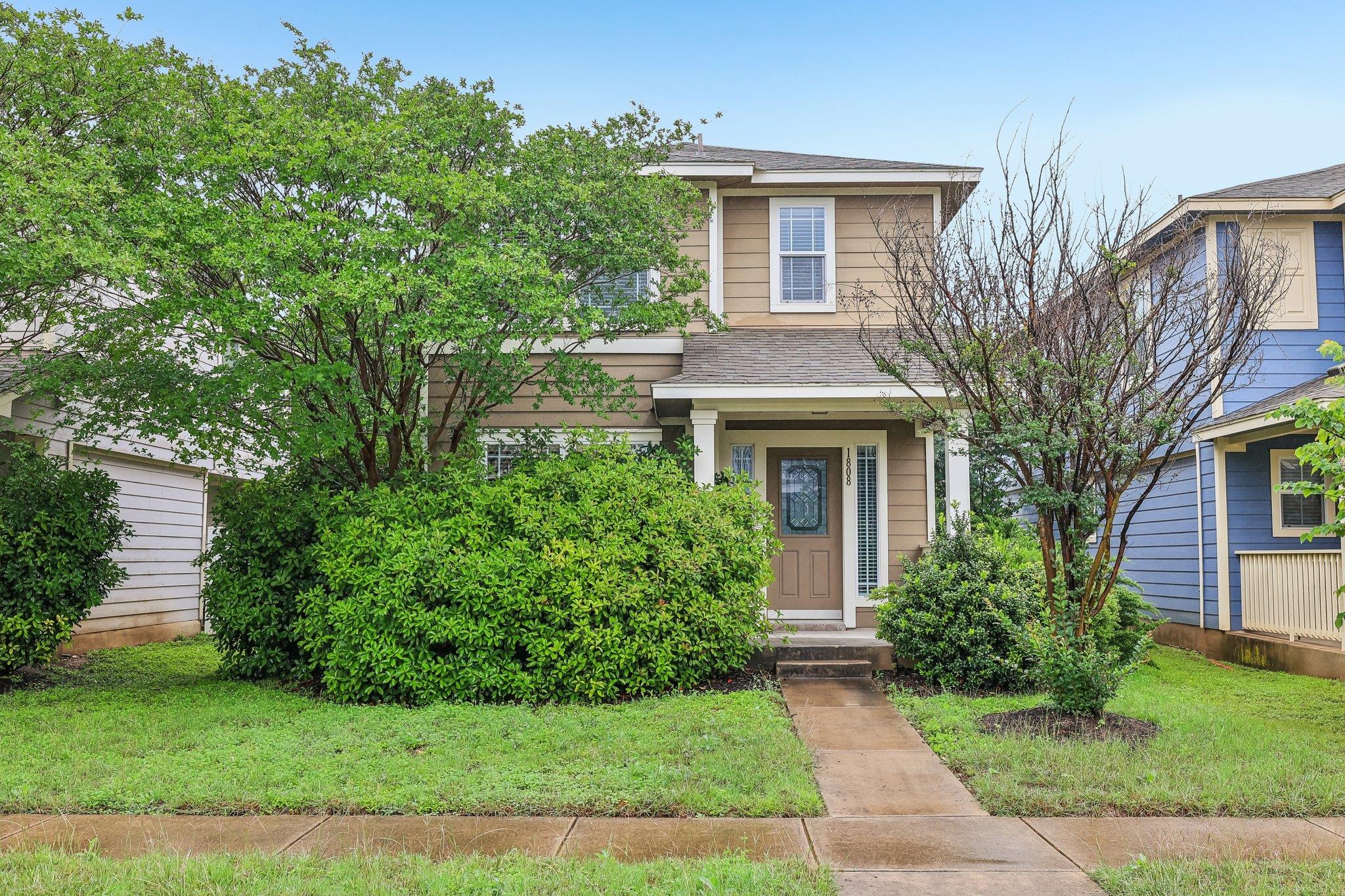 1808 Enchanted Rock DR