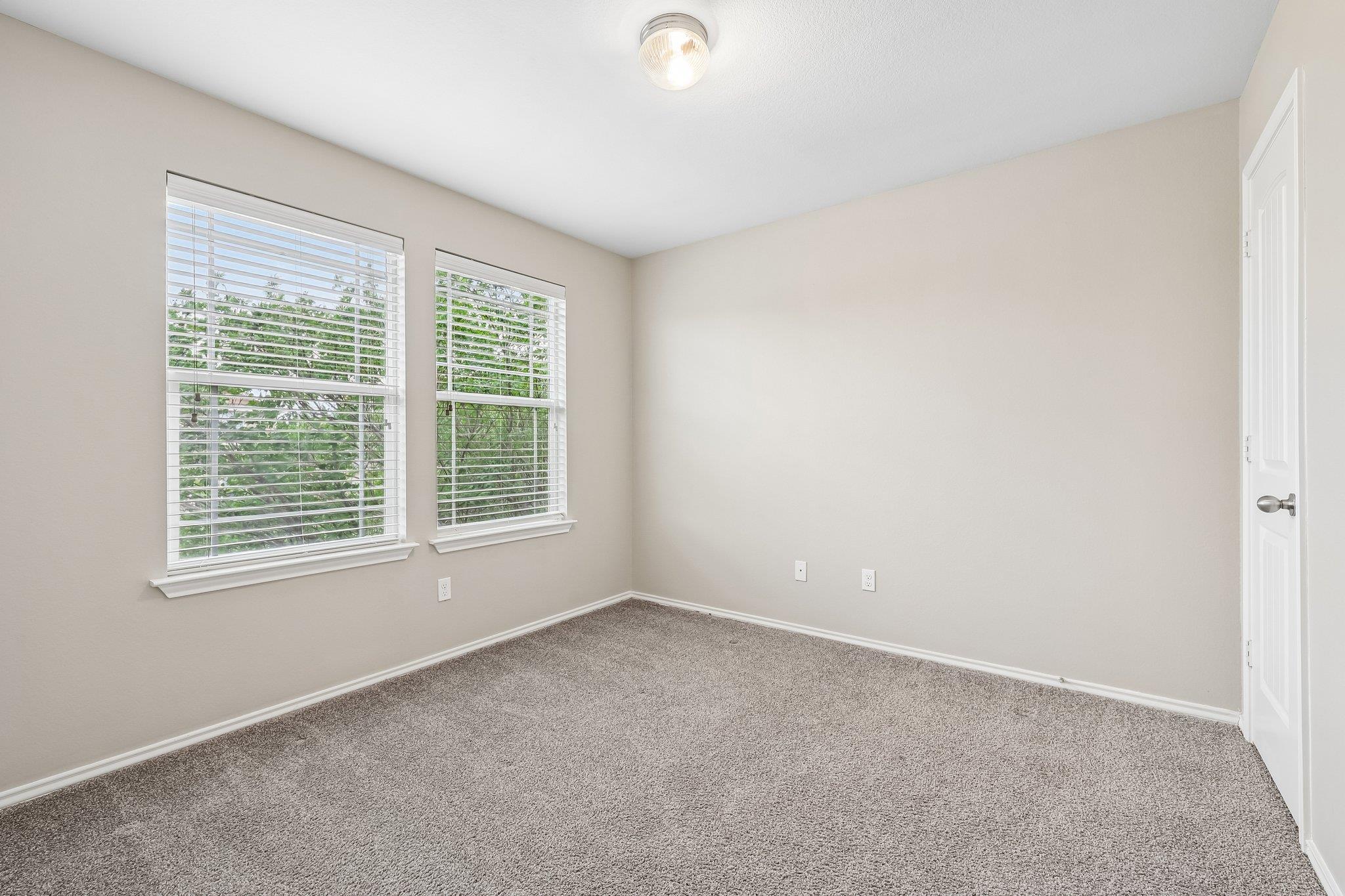 1808 Enchanted Rock DR