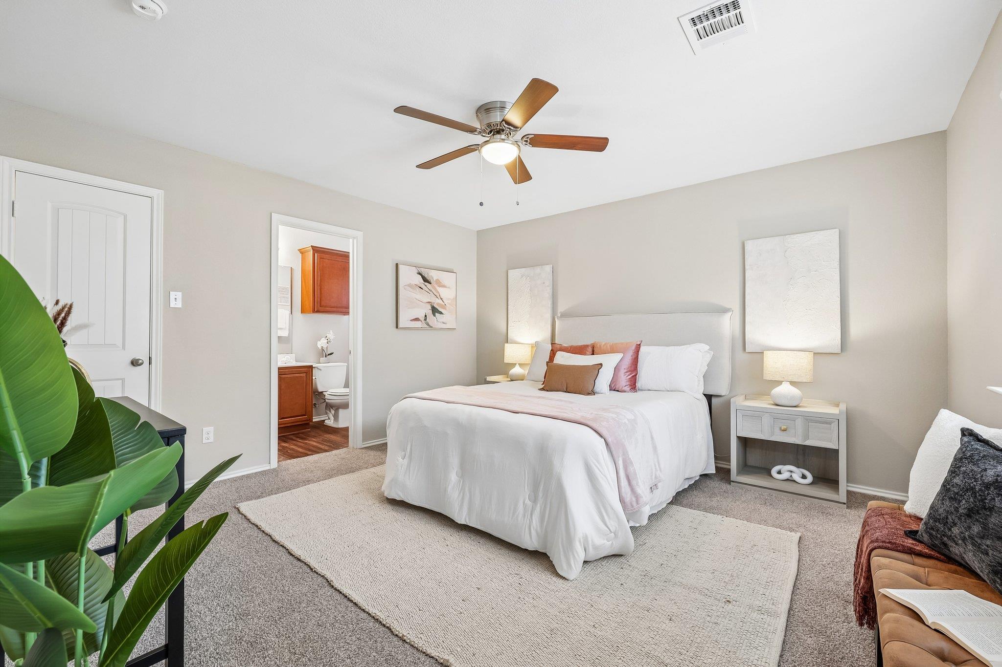 1808 Enchanted Rock DR