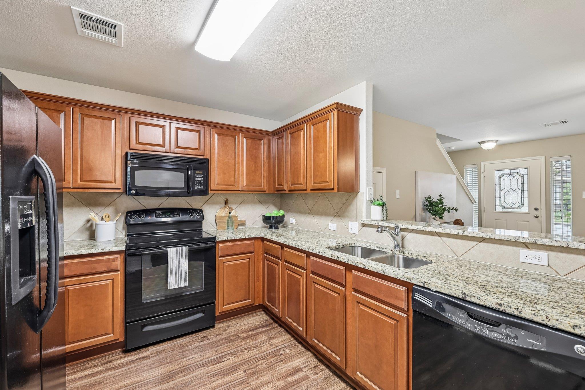 1808 Enchanted Rock DR