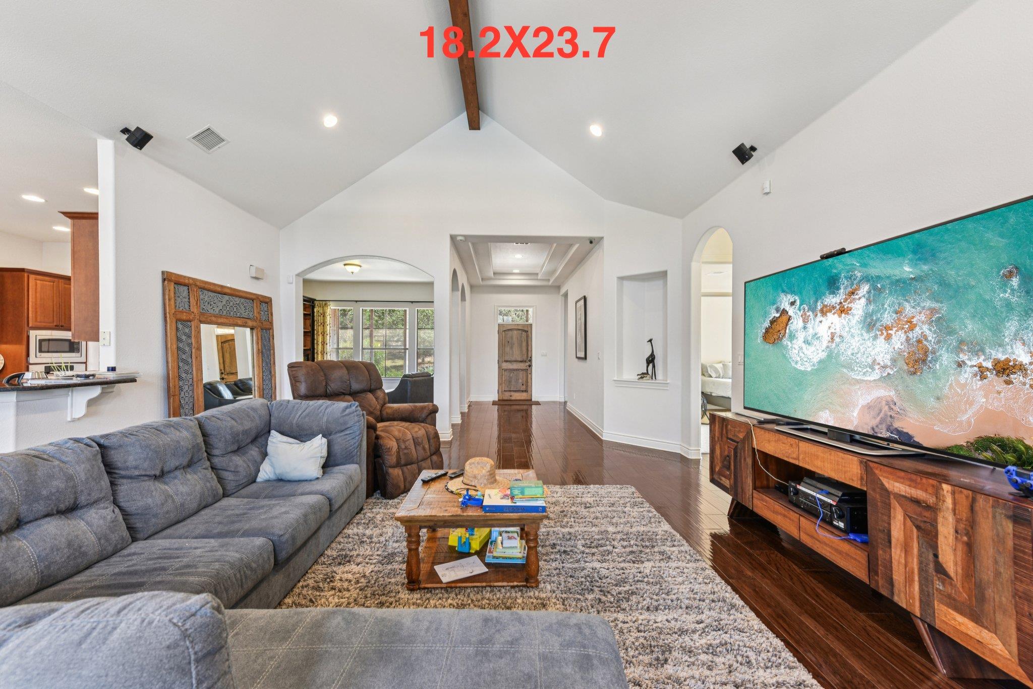 302 High Plains DR