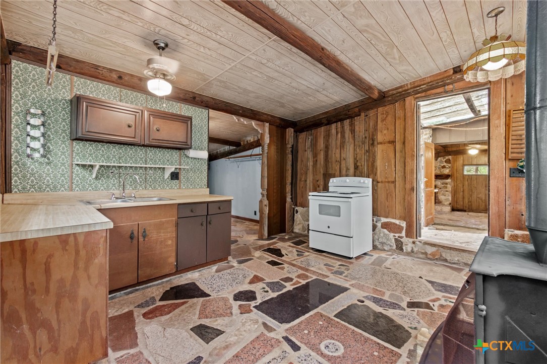 301 Alpine Trail