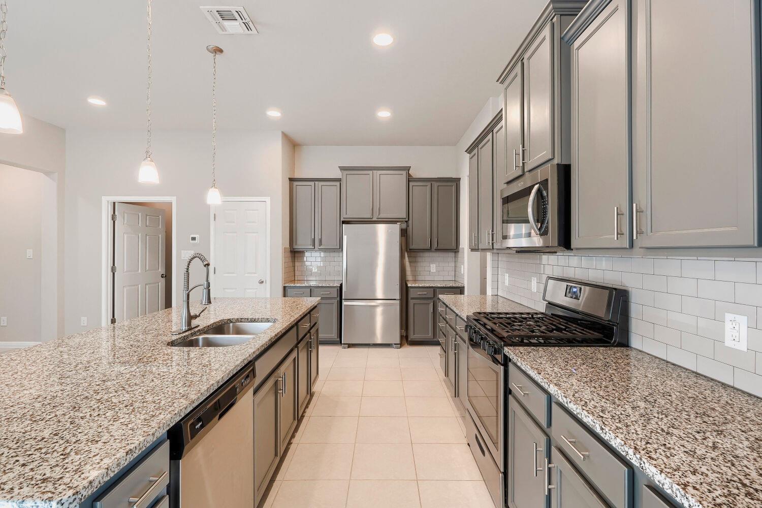 170 Silver Glen DR