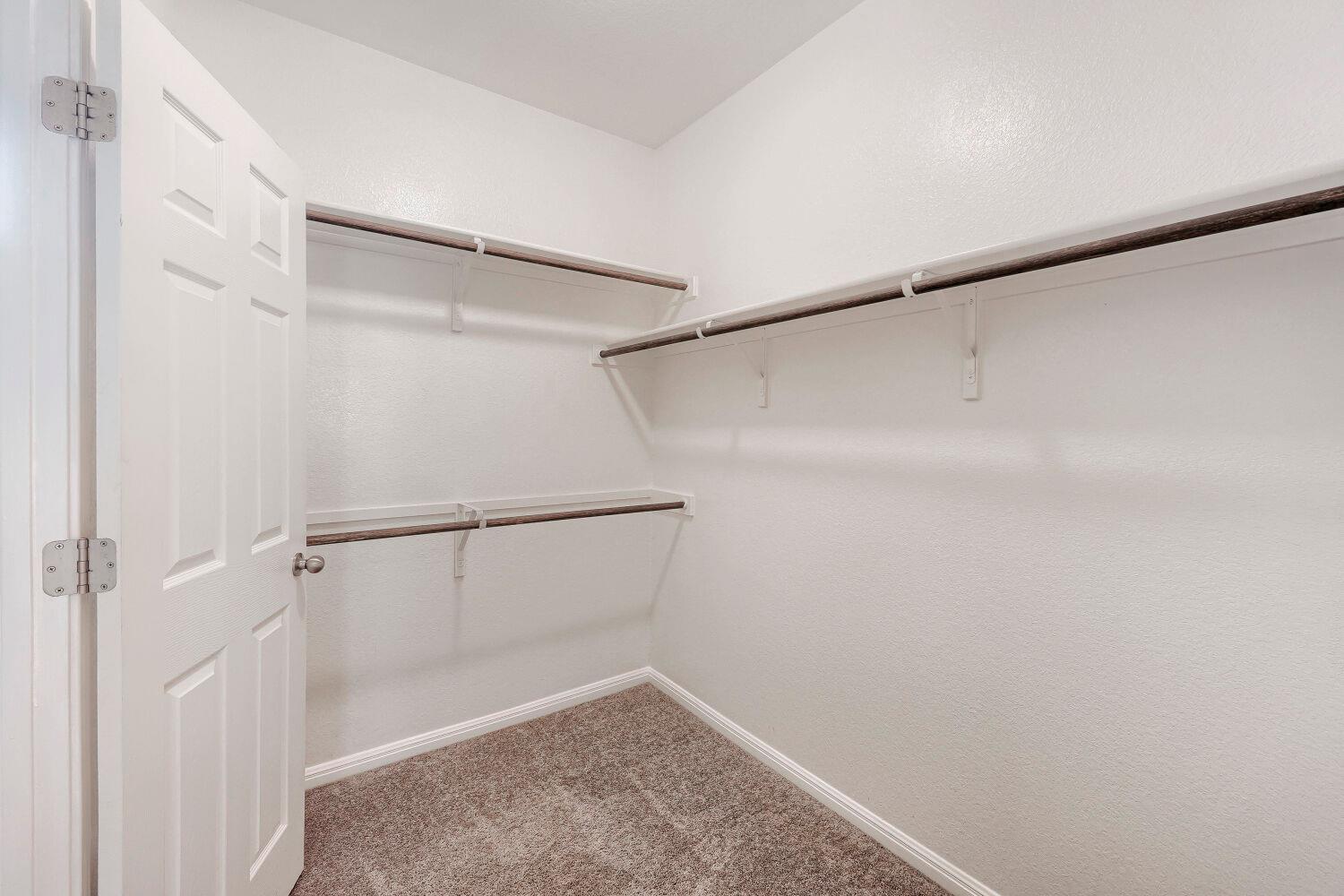 170 Silver Glen DR
