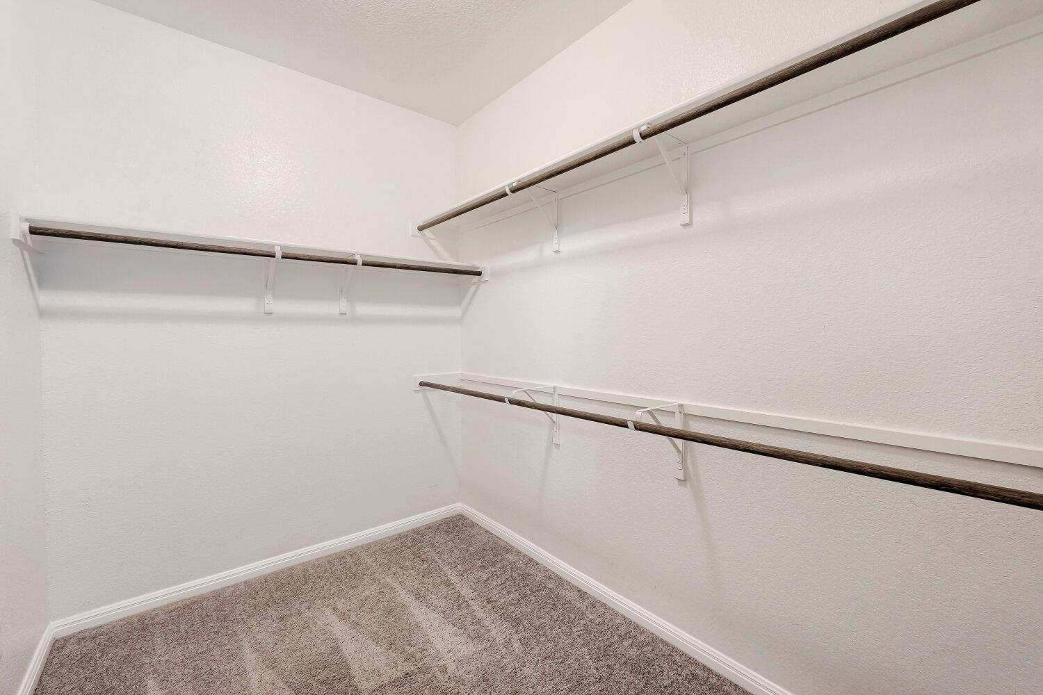 170 Silver Glen DR