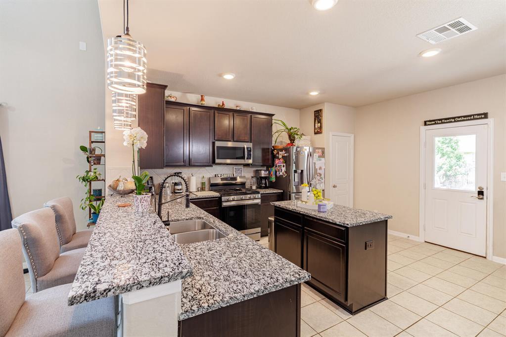 17020 Lathrop Ave