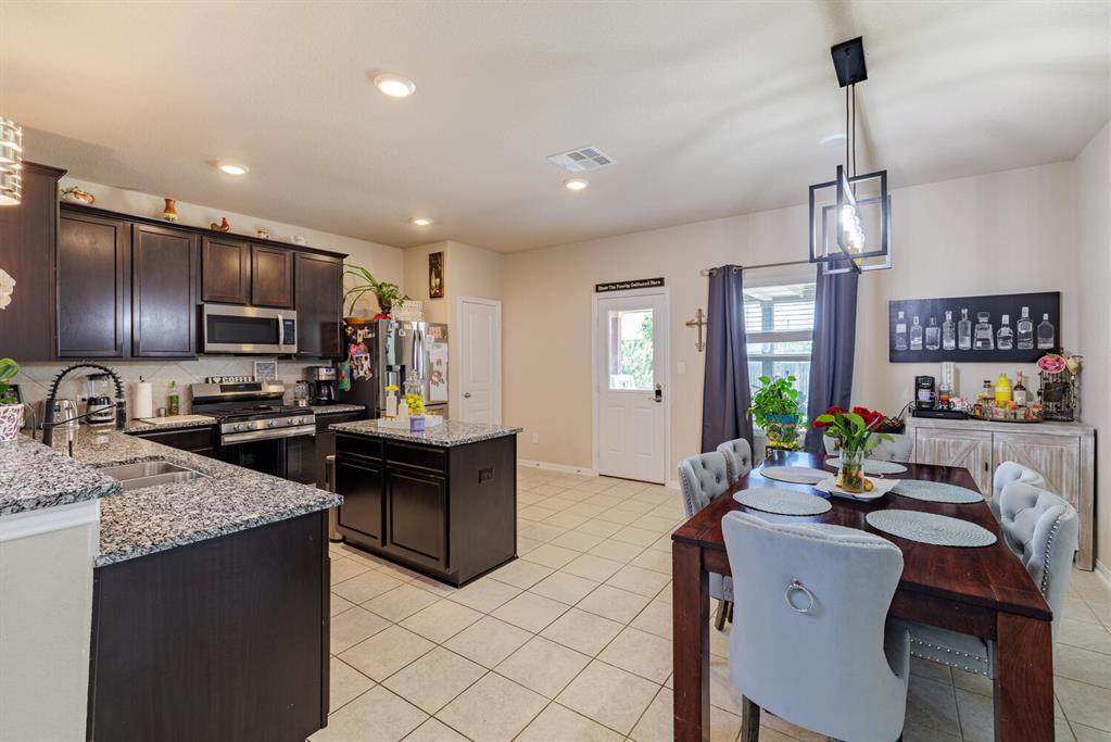 17020 Lathrop Ave