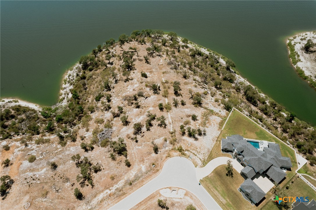 191 Lakeview Estates Dr