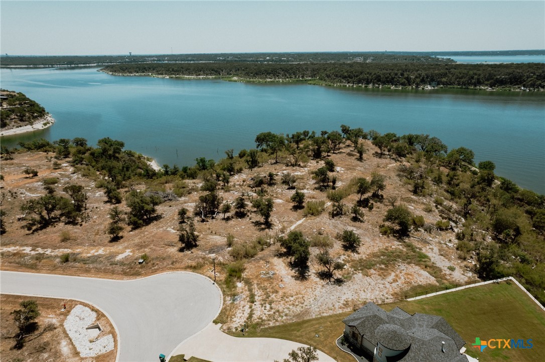 191 Lakeview Estates Dr