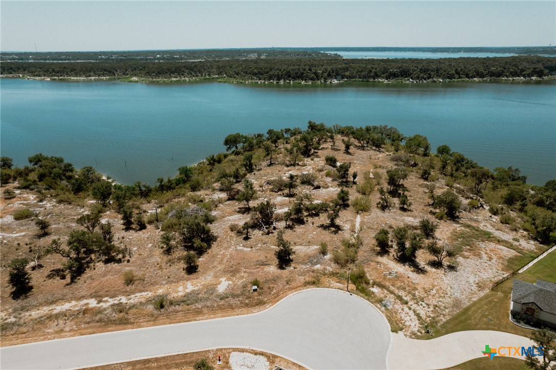 191 Lakeview Estates Dr