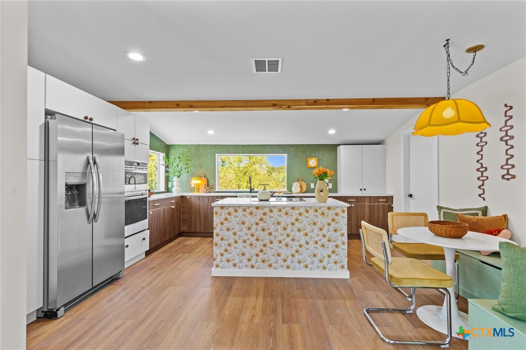 103 Breezeway Drive