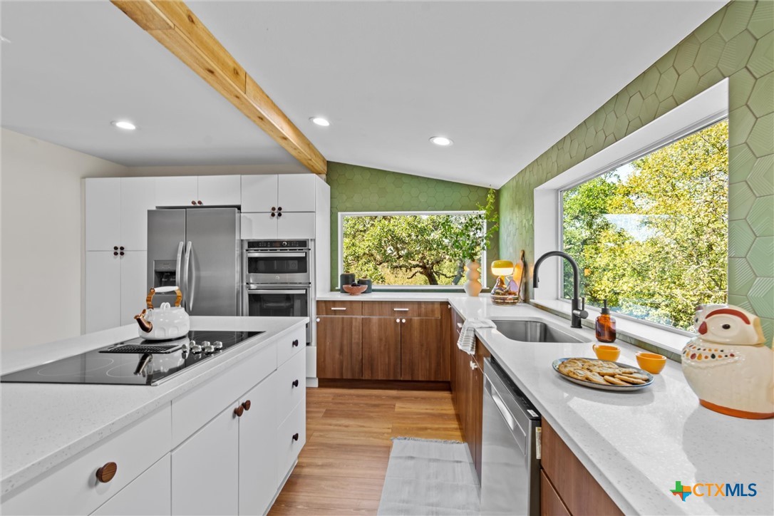 103 Breezeway Drive