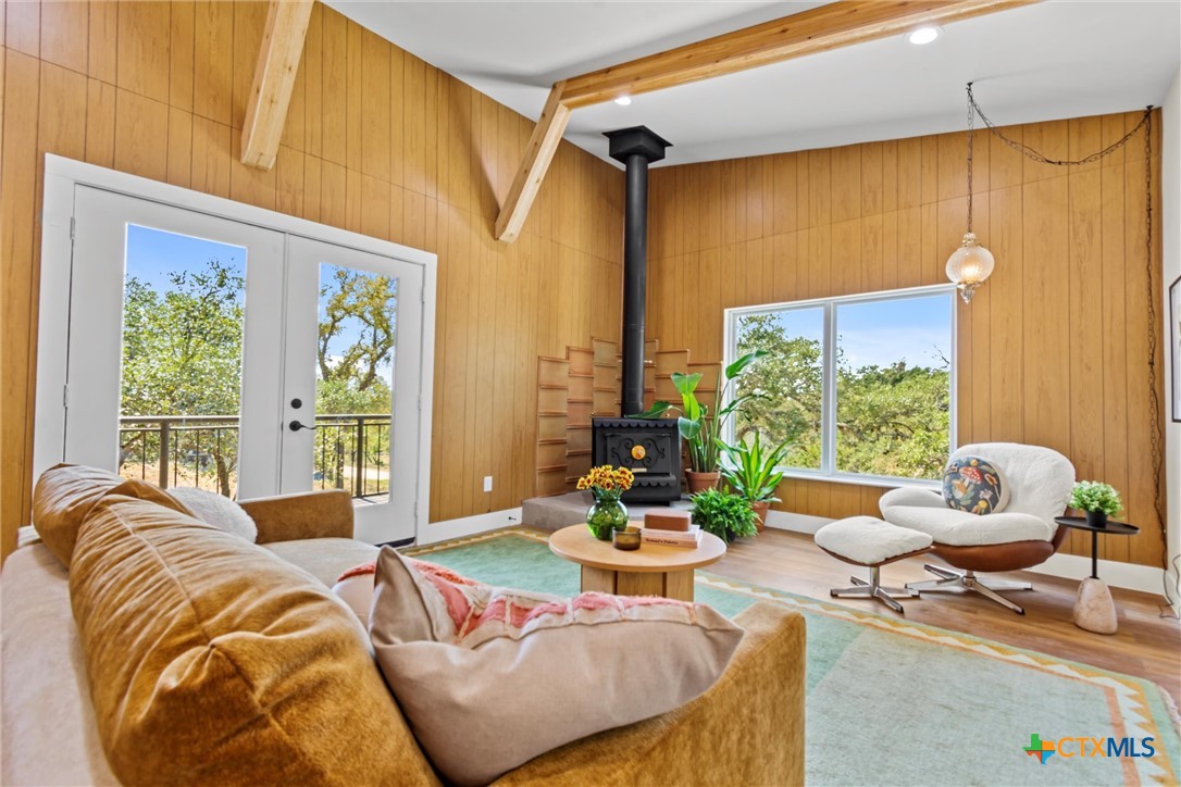 103 Breezeway Drive