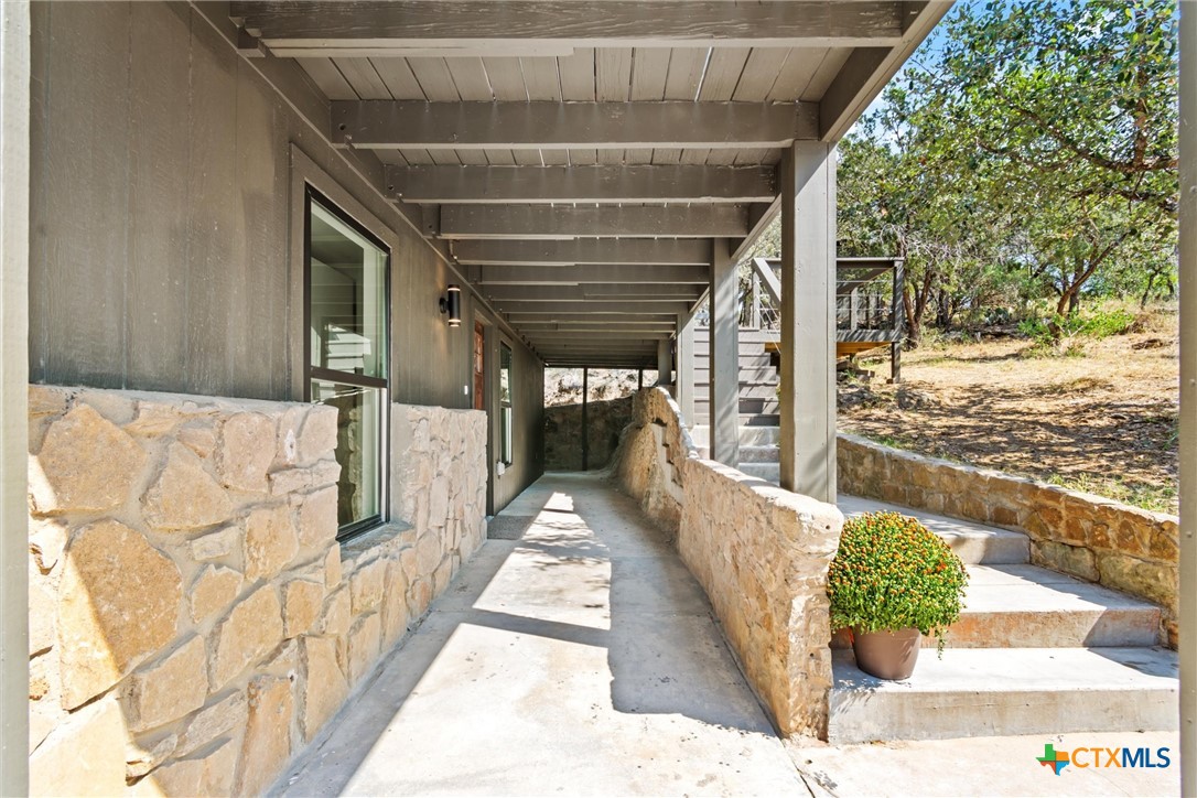 103 Breezeway Drive