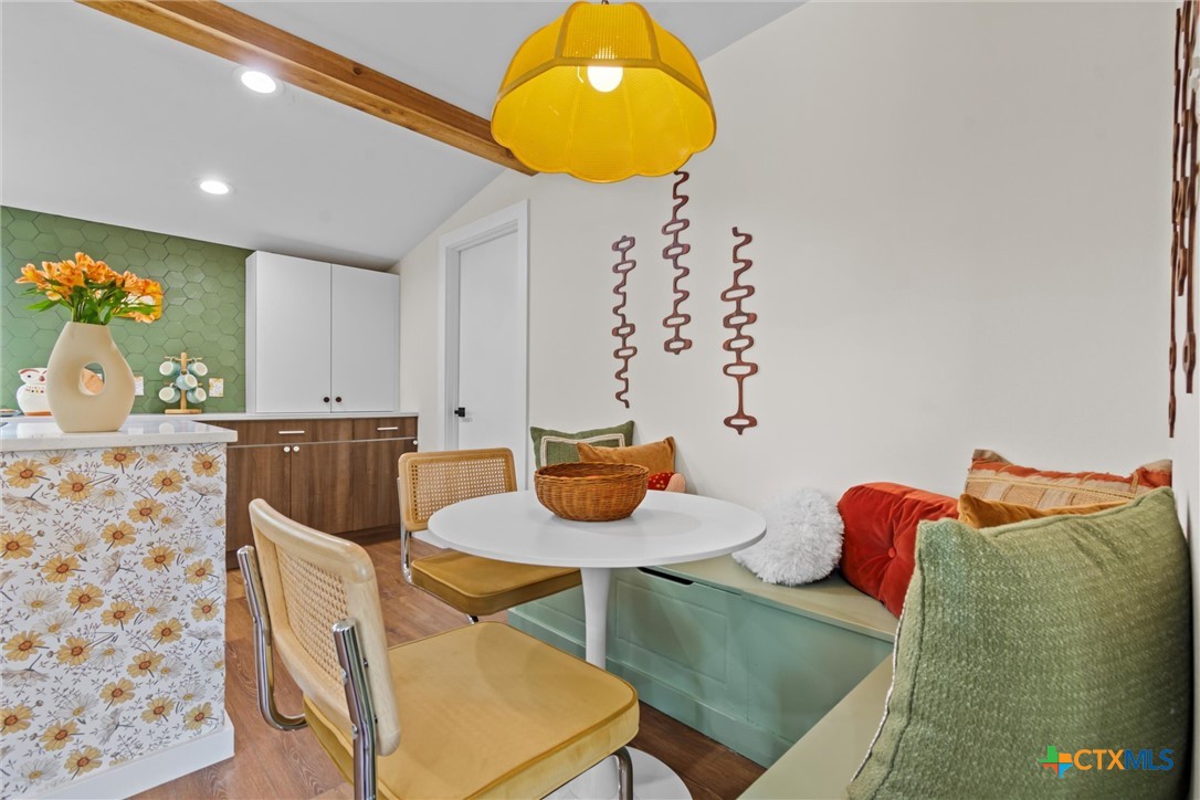 103 Breezeway Drive