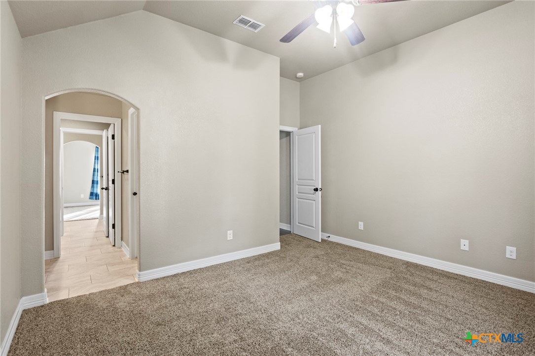 16 Riverstone Parkway