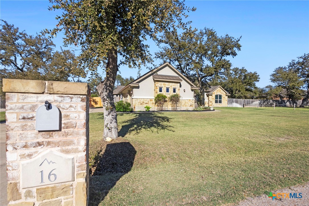 16 Riverstone Parkway