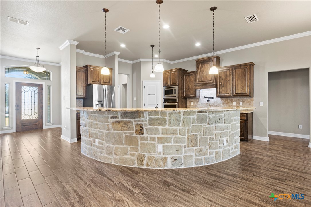16 Riverstone Parkway