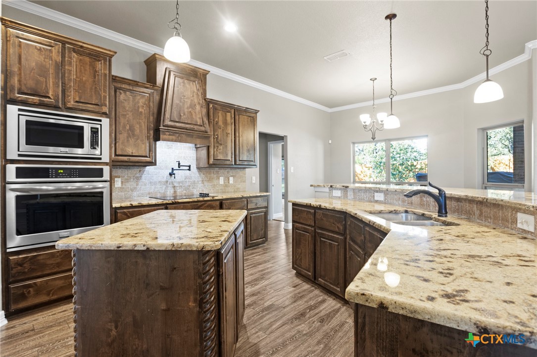 16 Riverstone Parkway