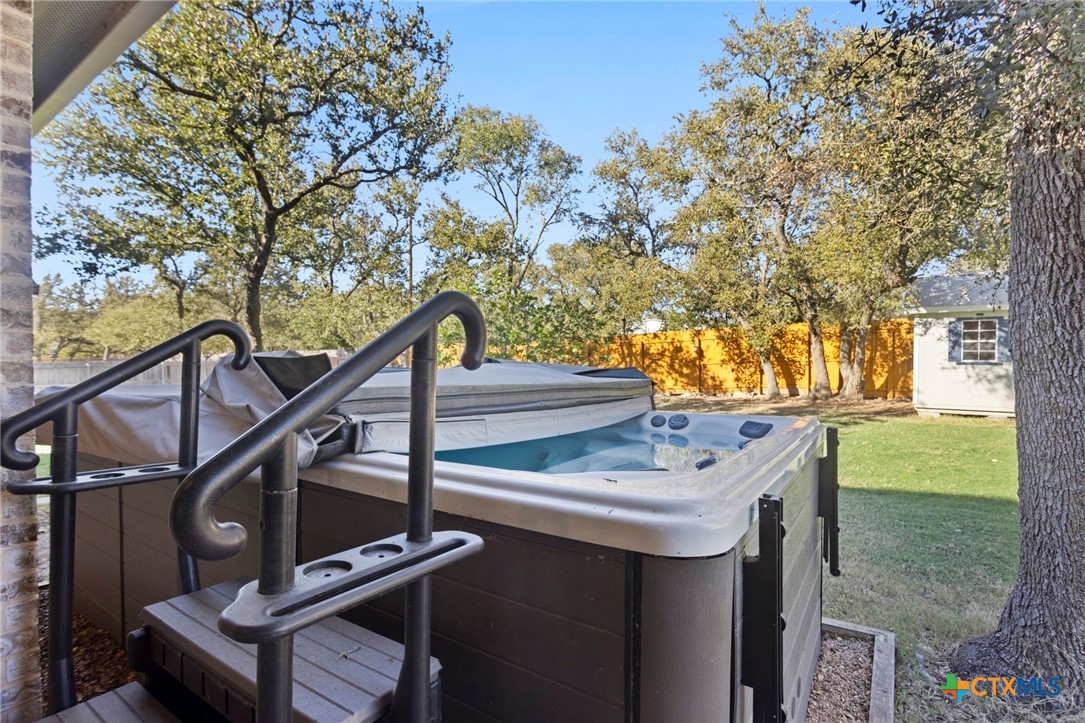 16 Riverstone Parkway