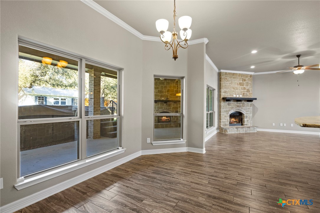 16 Riverstone Parkway