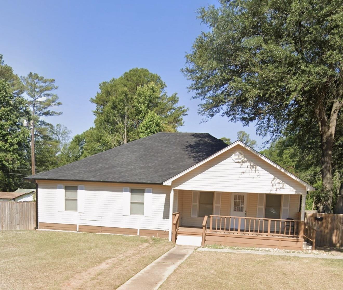1011 Flanagan Drive
