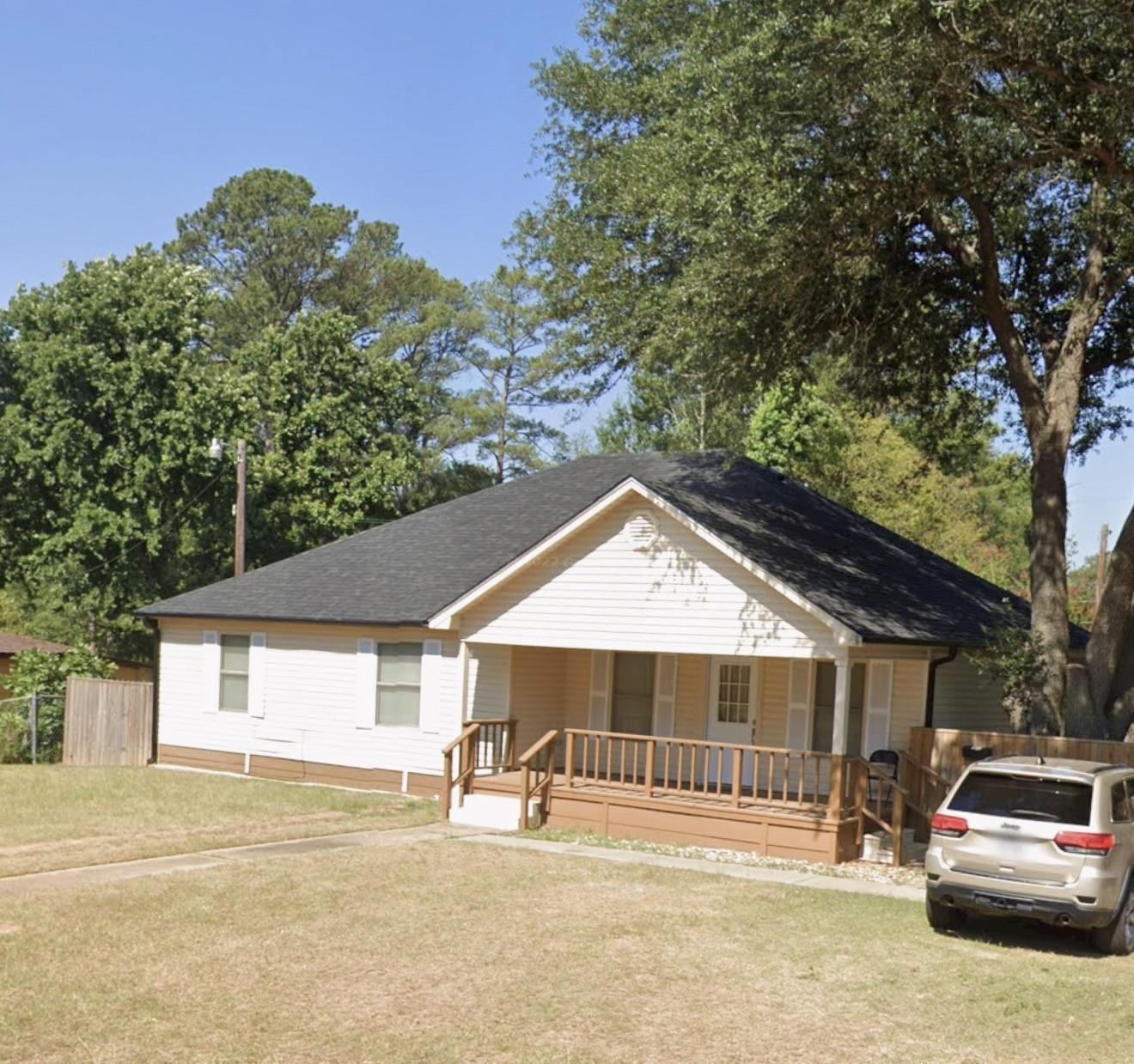 1011 Flanagan Drive