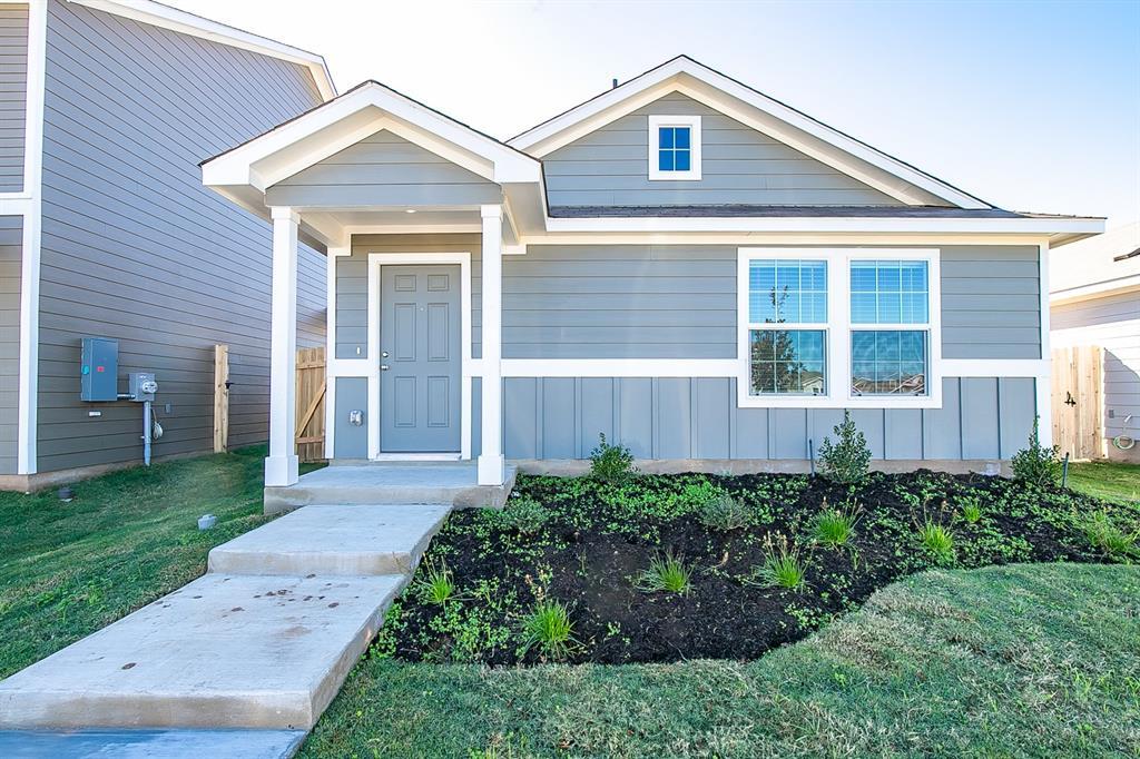 1133 Largemouth LN