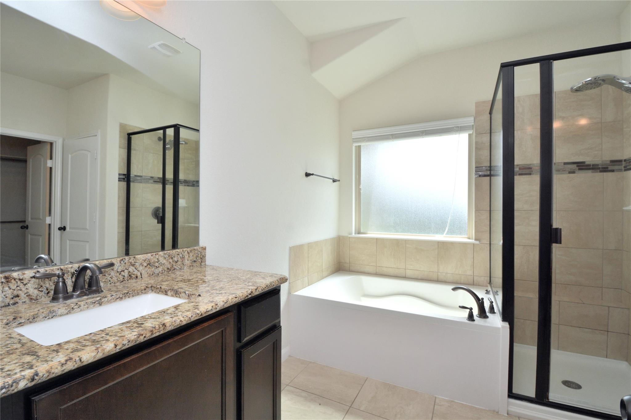 1922 Tawakoni DR