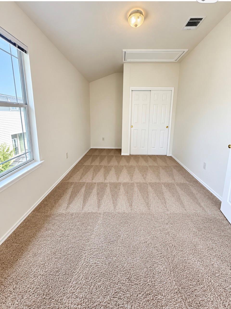 1481 E Old Settlers BLVD # 901