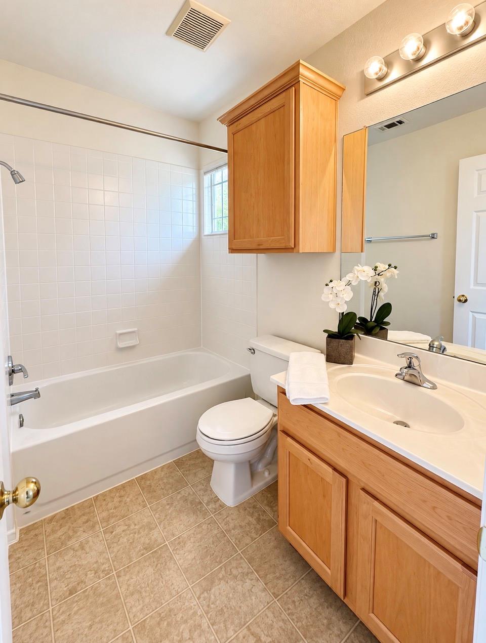 1481 E Old Settlers BLVD # 901