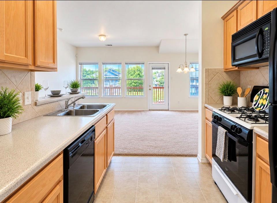 1481 E Old Settlers BLVD # 901
