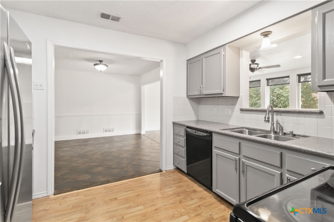 1211 Eagle Ridge
