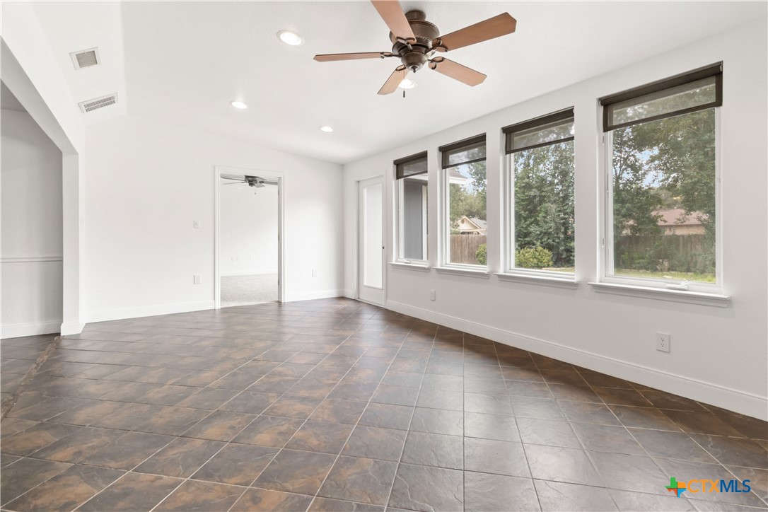 1211 Eagle Ridge