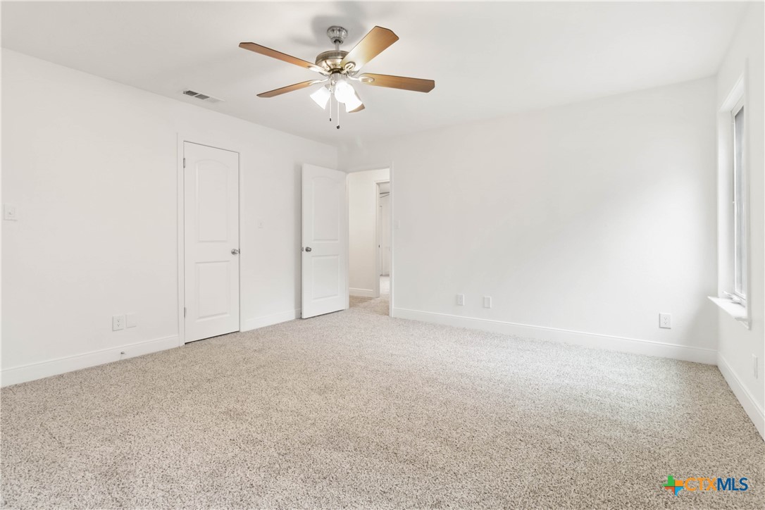 1211 Eagle Ridge