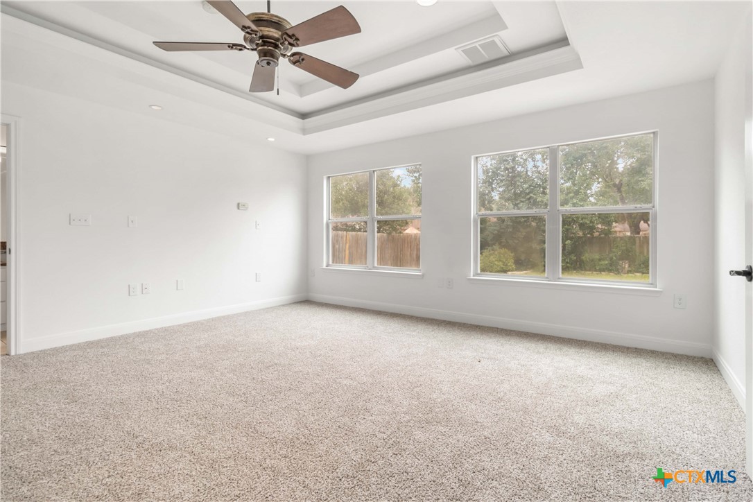 1211 Eagle Ridge