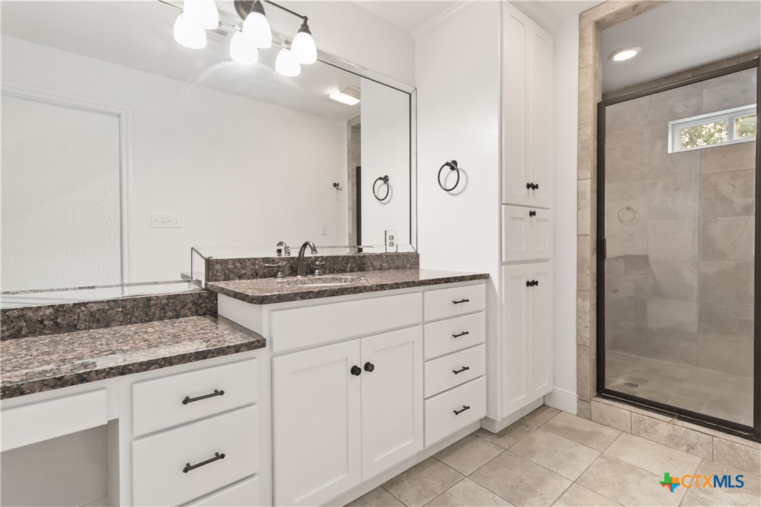1211 Eagle Ridge