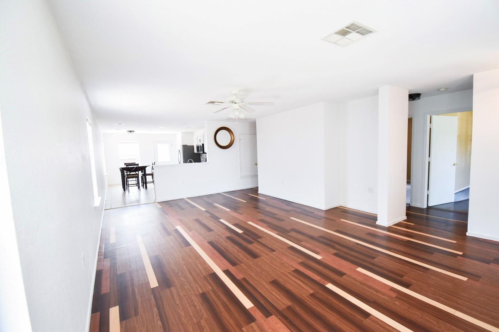 13525 Briarcreek LOOP