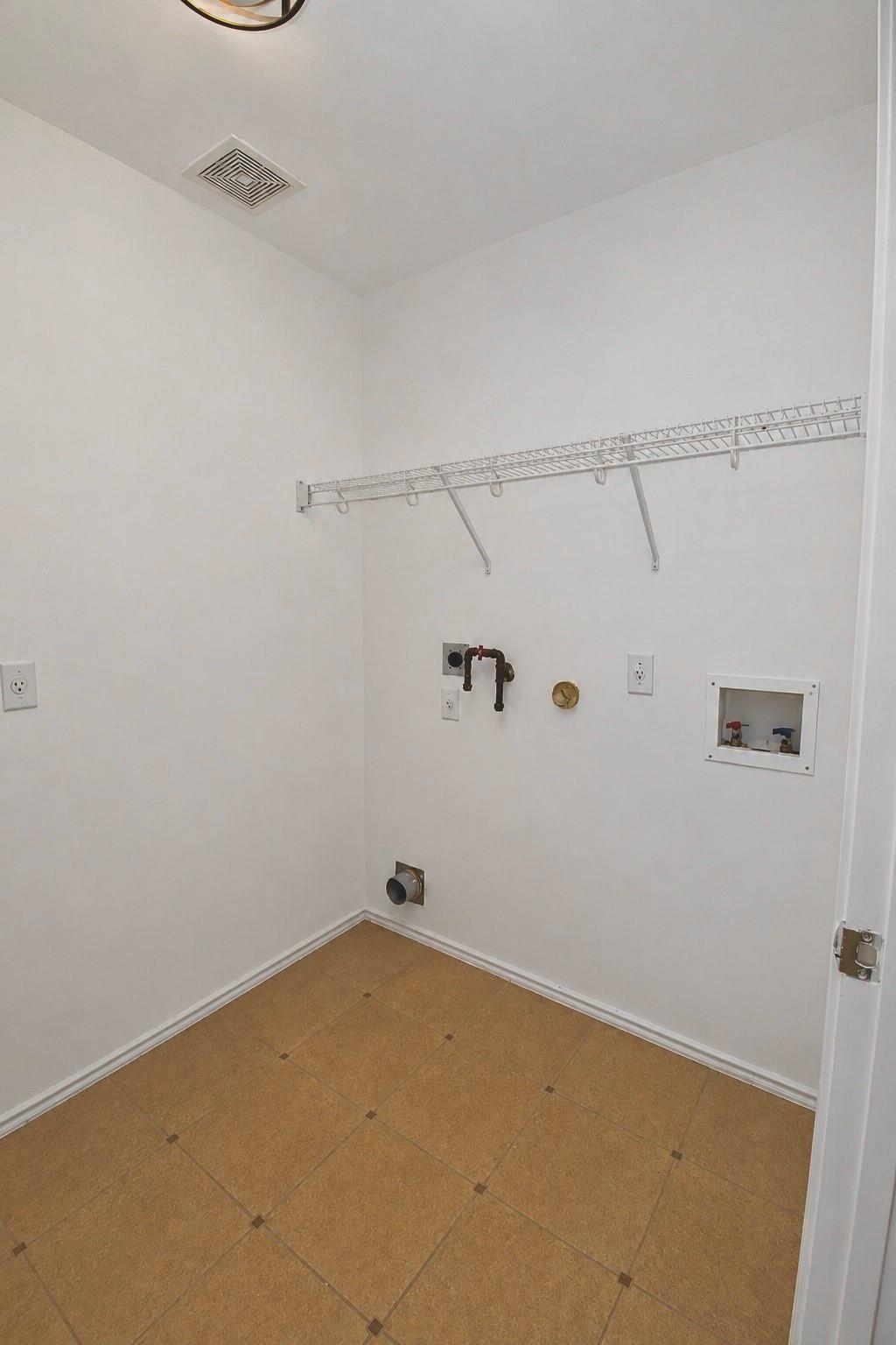 13525 Briarcreek LOOP