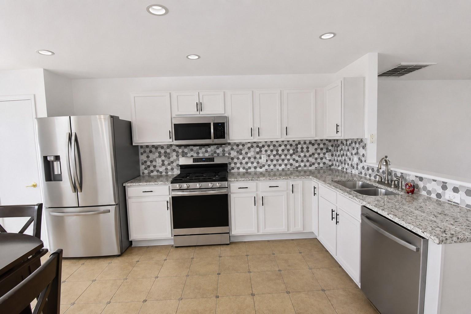 13525 Briarcreek LOOP