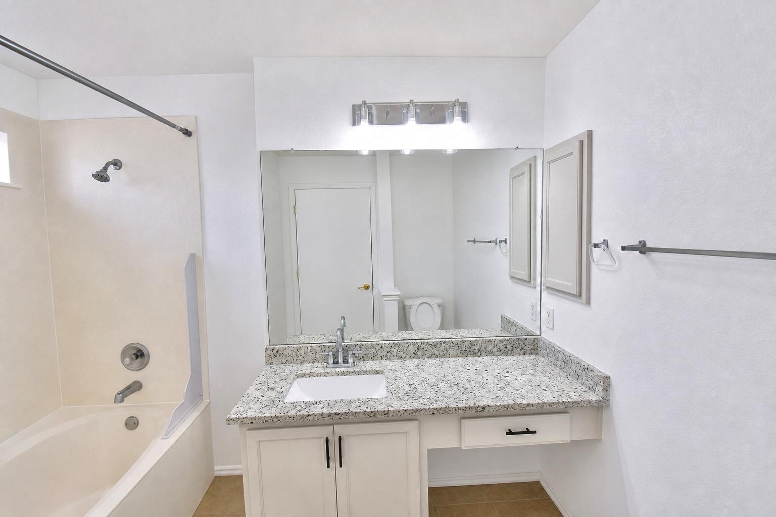 13525 Briarcreek LOOP