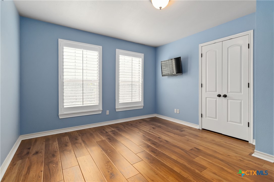 1454 Rose Lane