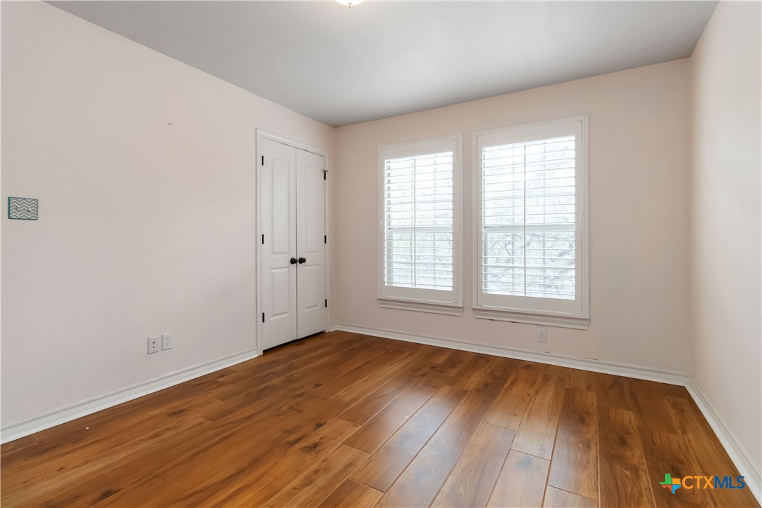 1454 Rose Lane