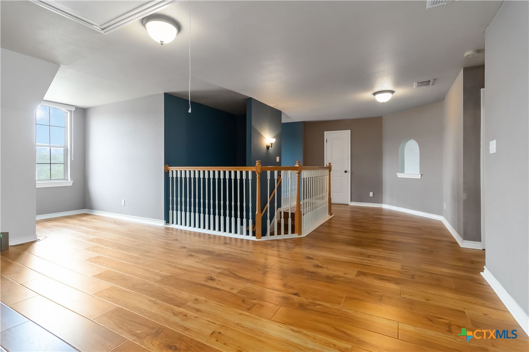 1454 Rose Lane